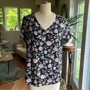 Chico's Black and White Relaxed Graphic Tee